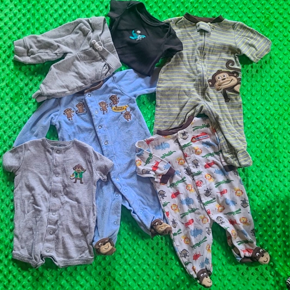 Baby boy monkey lot